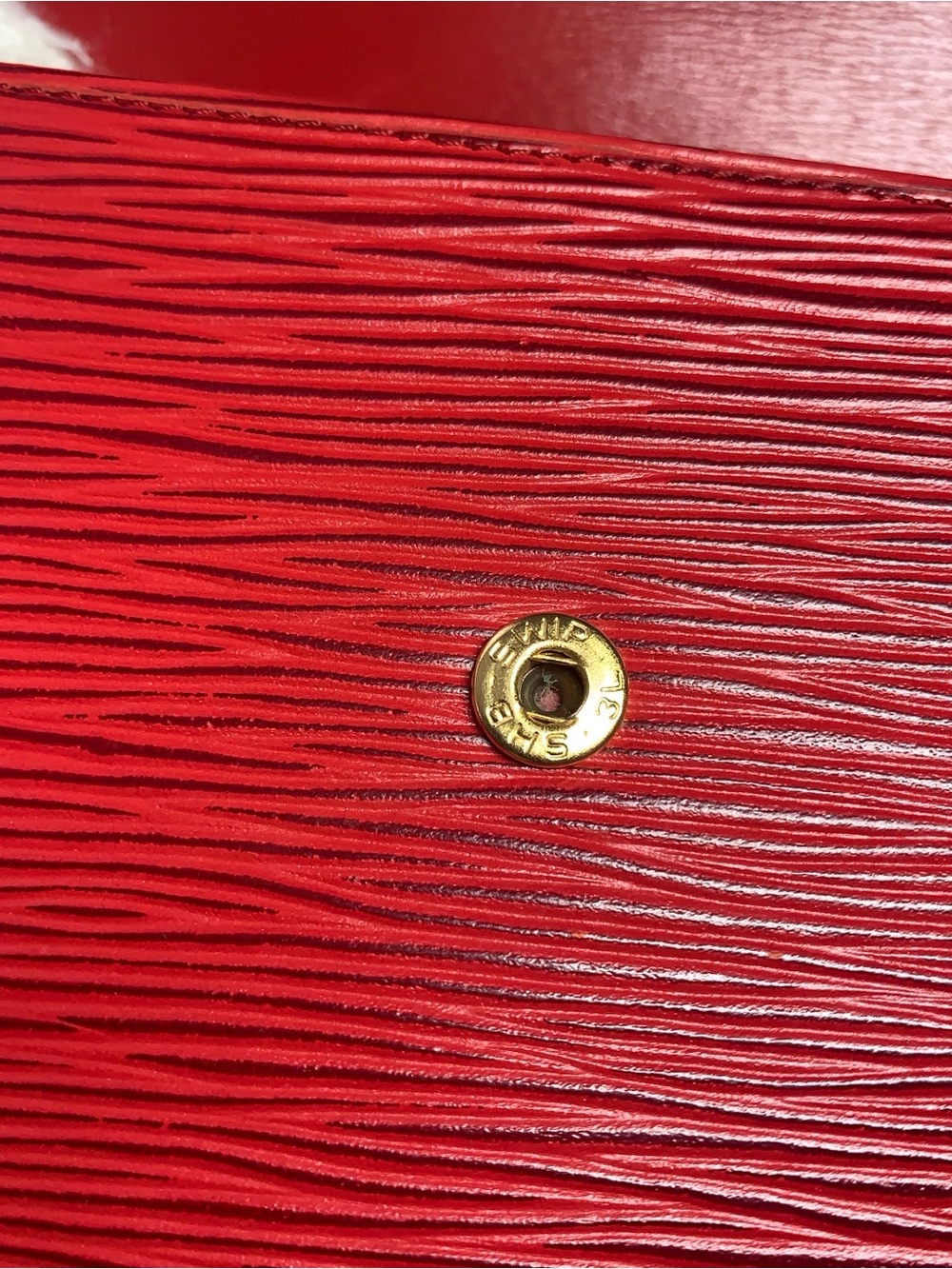 Louis Vuitton Red Textured Epi Leather Long Wallet - Picture 12 of 17